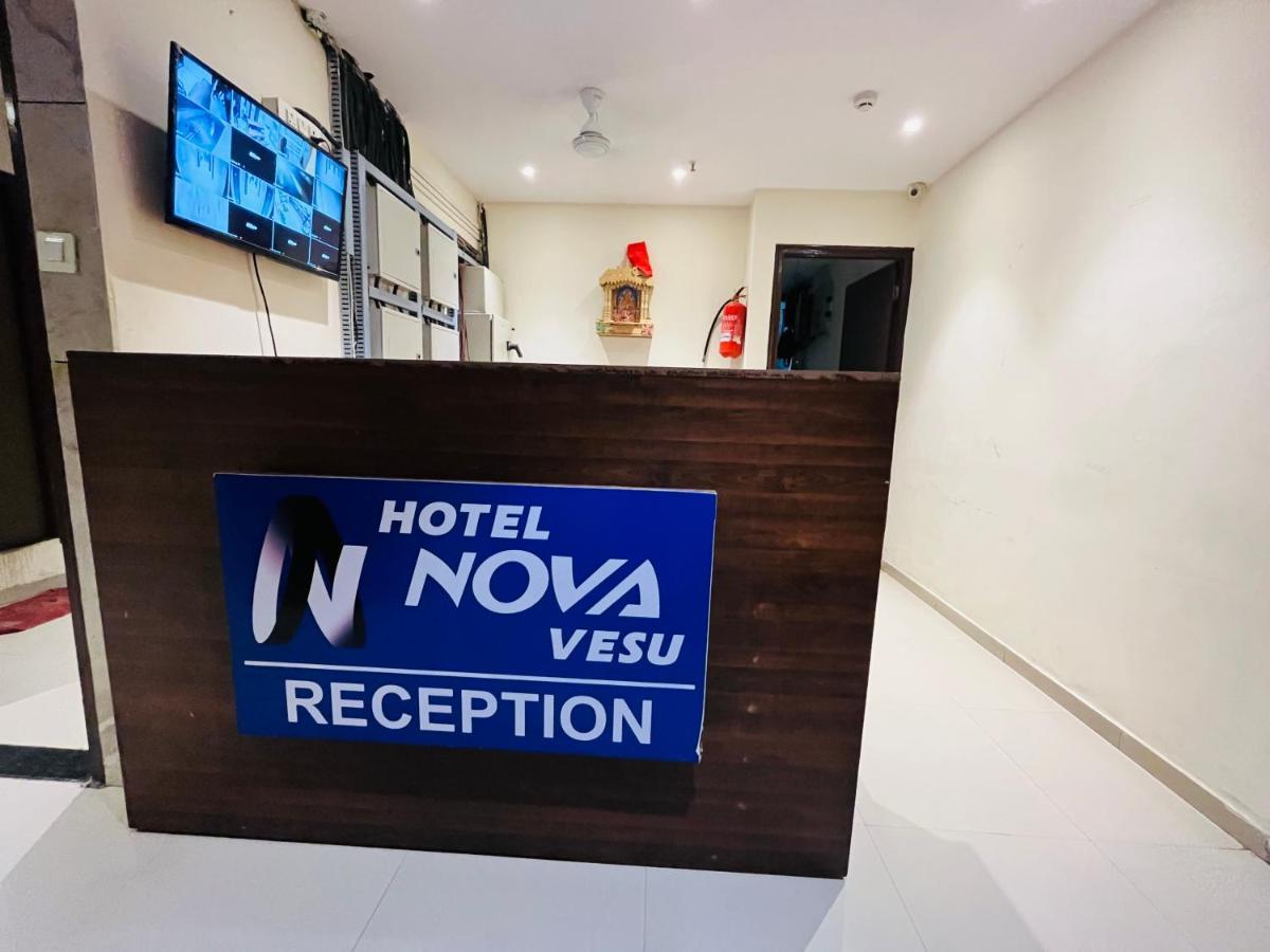 Hotel Nova Vesu สุรัต ภายนอก รูปภาพ